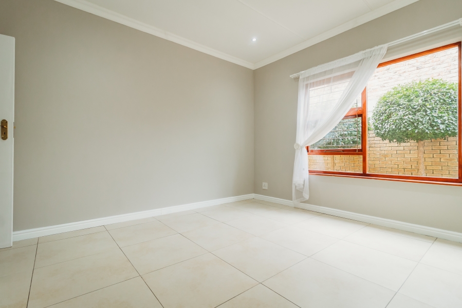 2 Bedroom Property for Sale in Bodorp Western Cape